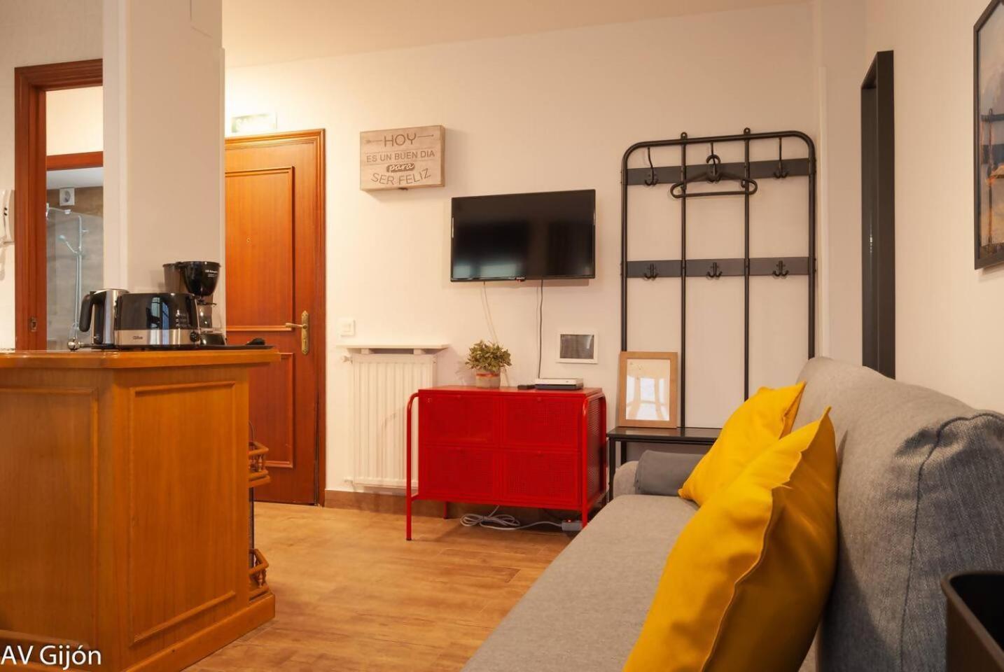 Av Begona 4 Centro Apartment Gijon Bagian luar foto