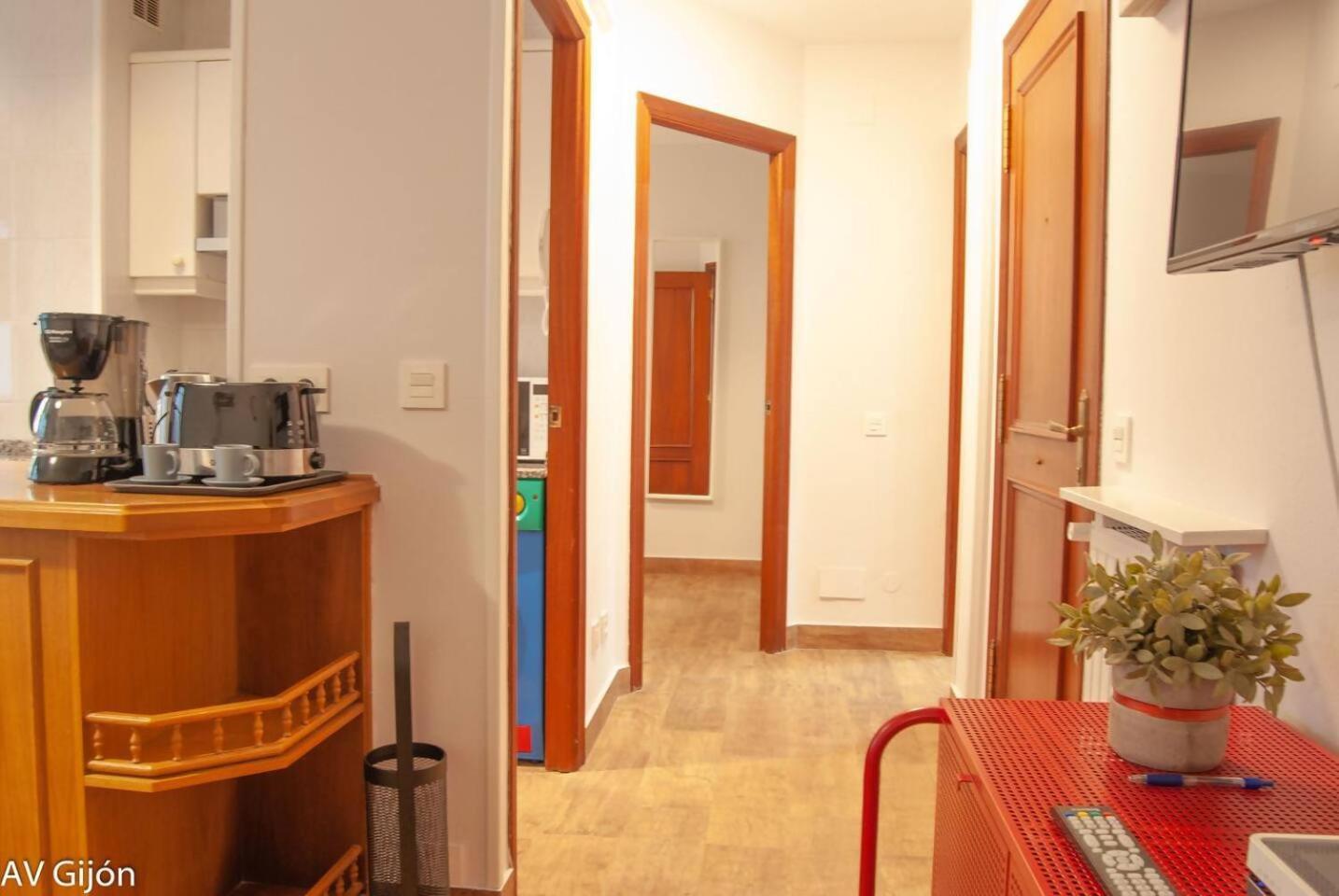 Av Begona 4 Centro Apartment Gijon Bagian luar foto